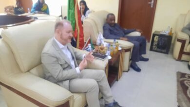 السفير الامريكي