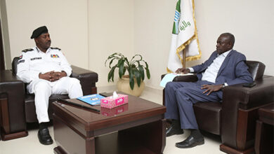 والي الخرطوم يؤكد دعمه لإدخال تقانات ضبط ورقابة الحركة المرورية