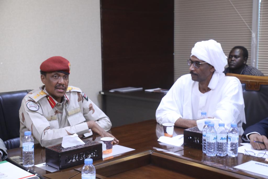 مسؤول لجنة السلم بالدعم السريع يلاقي وفد الإدارة الأهلية بحلفا الجديدة