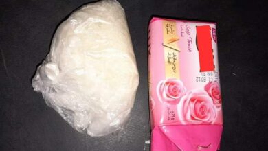 الشرطة تضبط أجنبي يروج بدرة الآيس كريستال