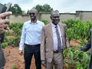 الخرطوم تقف على استثمارات السودانيين باوغندا