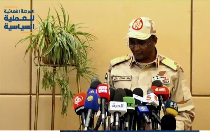 حميدتي: الاصلاح العسكري لا يجب أن يخضع للأجندة السياسية