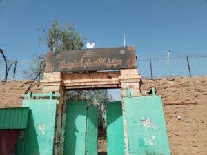 شاھد تخريب ونهب عدد من المرافق الحكومية بامدرمان