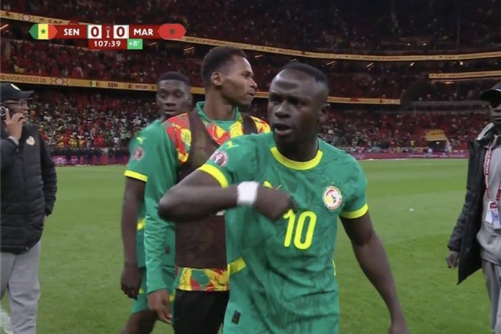 أزمة نهائي كأس أمم أفريقيا 2025: انسحاب السنغال وضياع ركلة جزاء