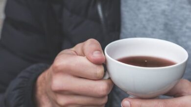 الكافيين قد يحفز نوبات الهلع والتوتر