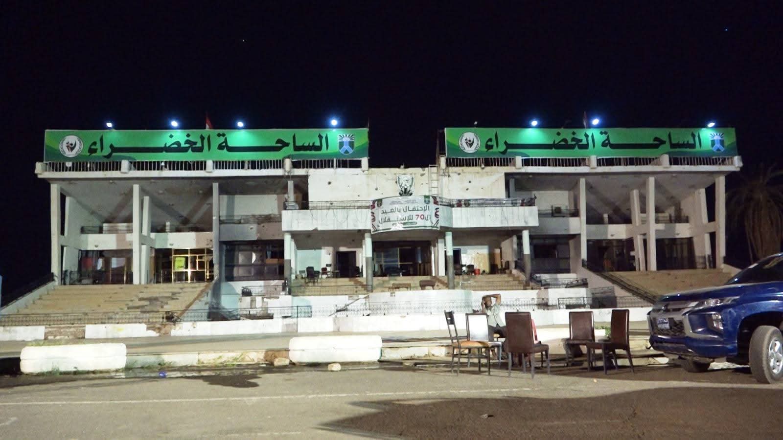 الساحة الخضراء تستقبل المواطنين ليلاً