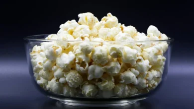 الفشار المُعد بالهواء (Air-popped) هو "المعيار الذهبي" لصحة القلب ومستويات السكر