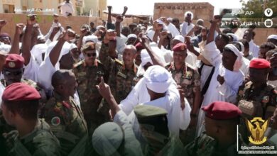 عبد الفتاح البرهان يقدم واجب العزاء في ضحايا ديم القراي