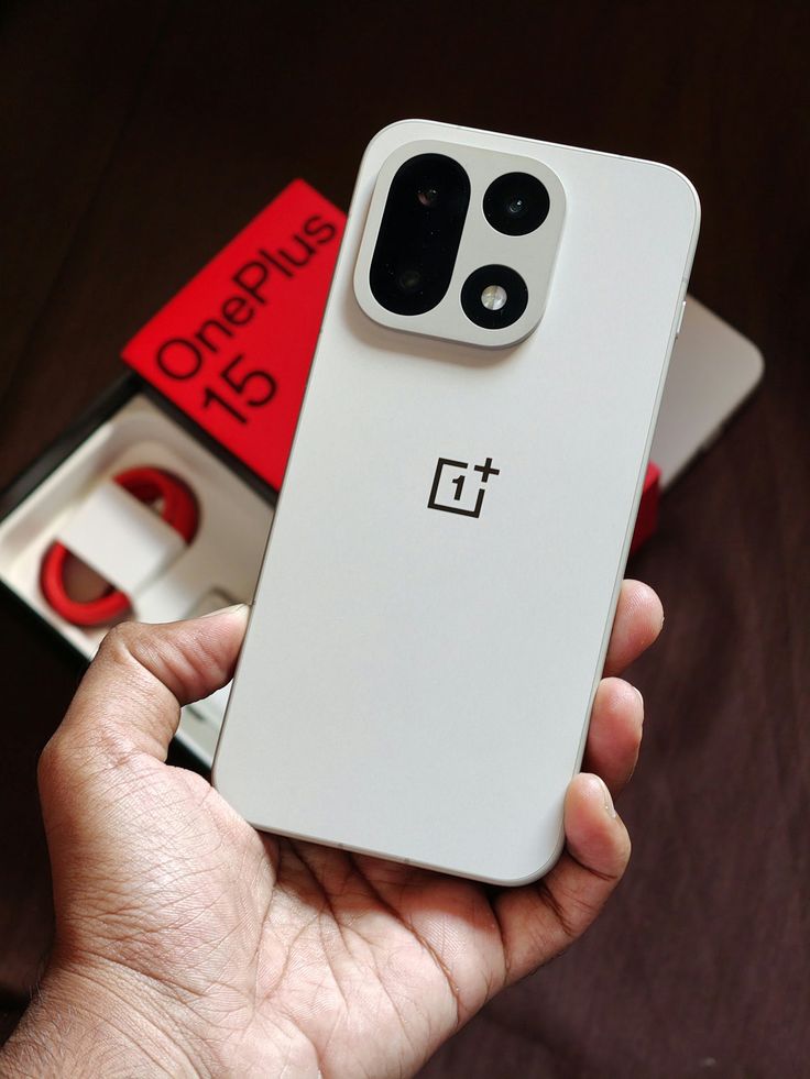 OnePlus 15