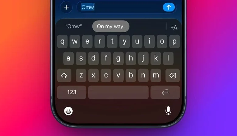"لا تكتب جملًا طويلة مجددًا! هذه الميزة السرية في أجهزة آبل تحوّل 'أهلا' إلى رسالة كاملة بنقرة مسافة واحدة. دليل مصور خطوة بخطوة 🌟"
