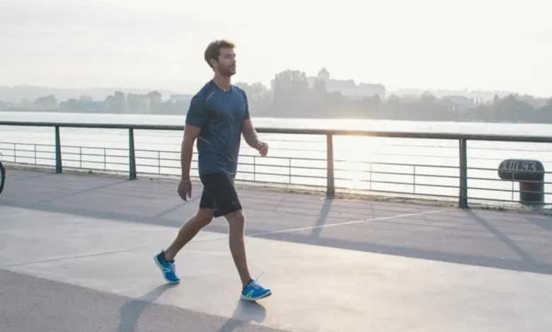 مستويات السكر في الدم: كيف يؤثر المشي يومياً على صحتك؟