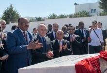 وزير-الخارجية-يضع-حجر-أساس