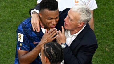 مدرب المنتخب الفرنسي