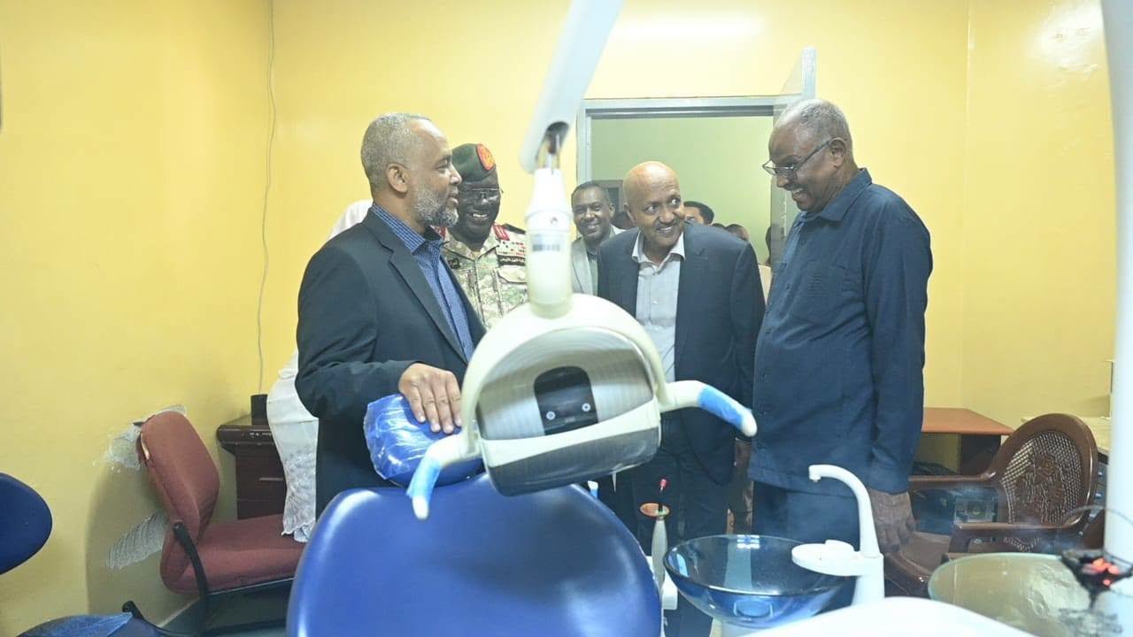 وزير الصحة يفتتح مركز الشهيد عاصم دنقس للتدريب