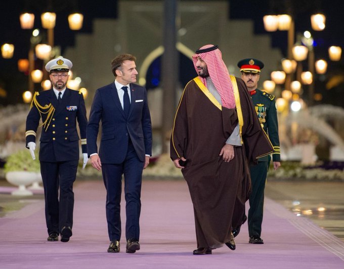 زيارة محمد بن سلمان لباريس