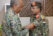 وسام الشجاعة للعقيد مدثر