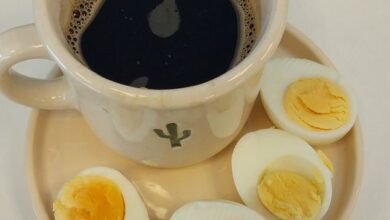 شرب القهوة مع البروتين
