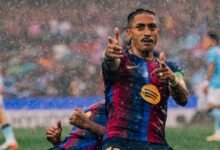 رافينيا المذهل يقود برشلونة